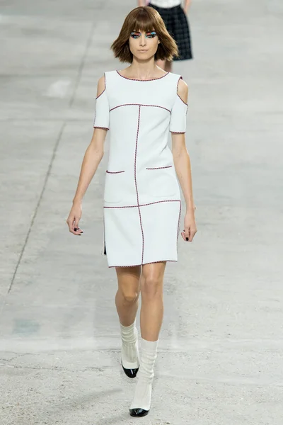 Look 31